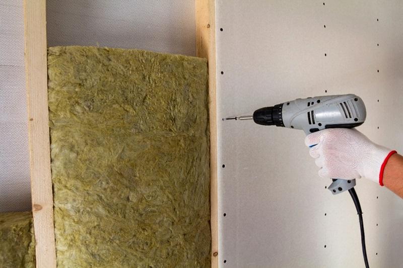 Drill Screws in Drywall